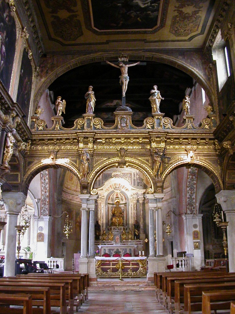 Venezia_-_Chiesa_di_S.Nicolò_dei_Mendicoli_-_interno